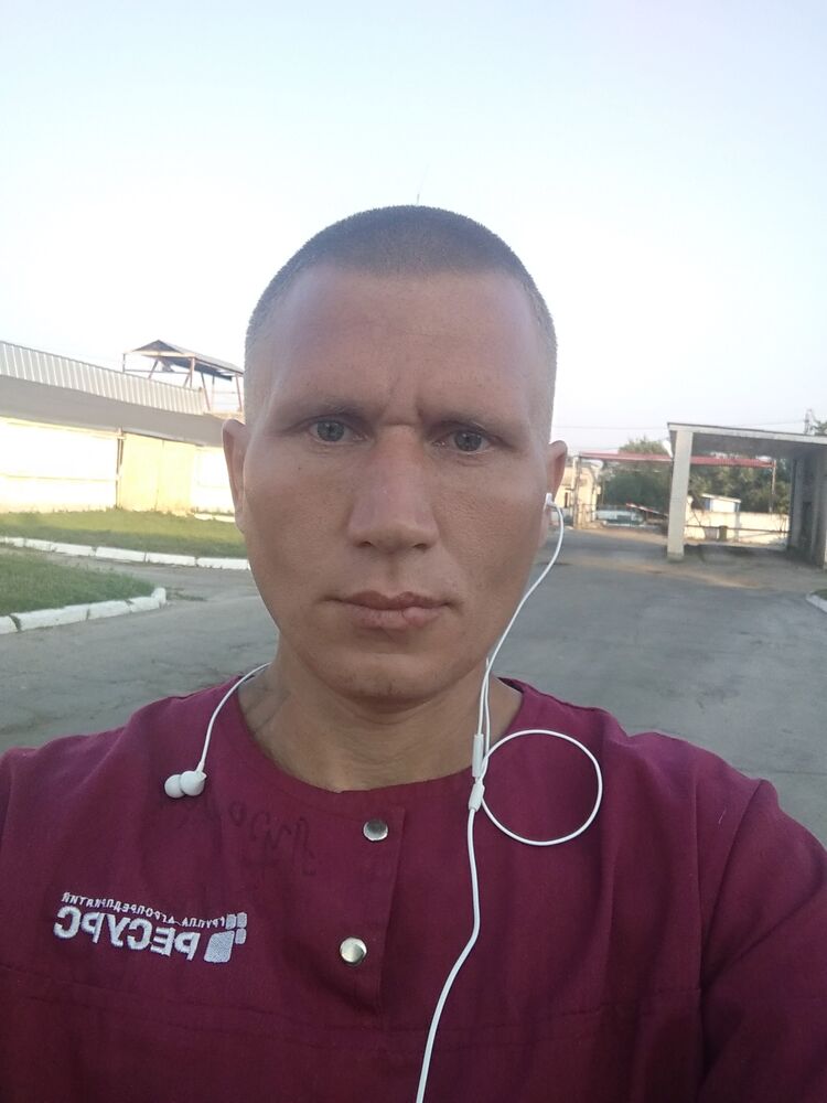  28459796  , 42 ,    