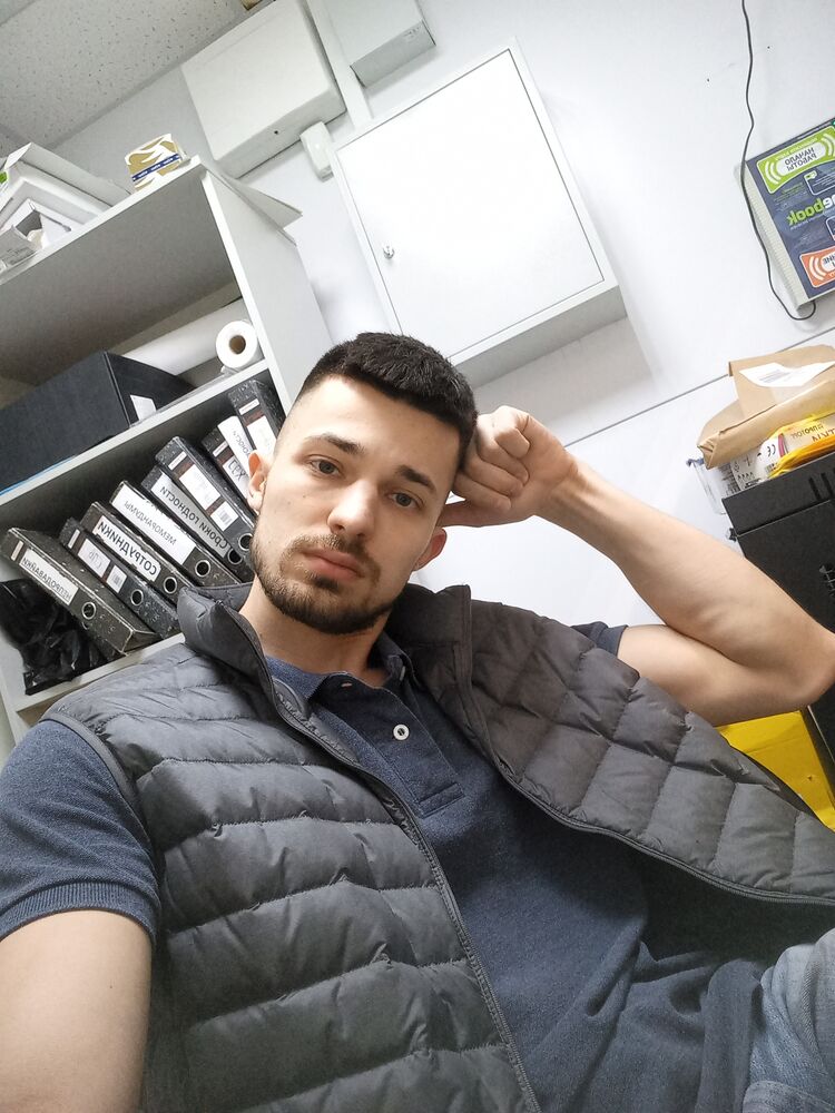  25914236  Vasily, 29 ,    