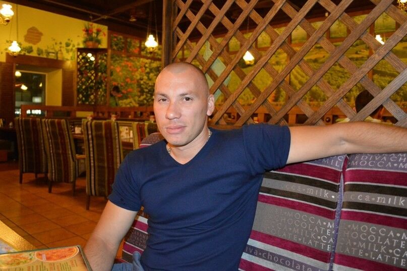  4776746  Boris, 39 ,    