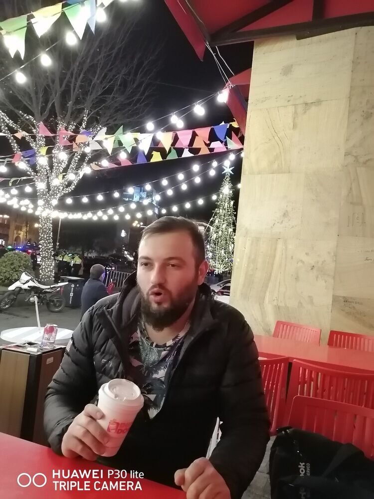  ,   Zako, 33 ,   ,   , c 