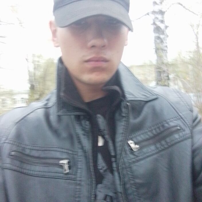  34182996  Artem, 23 ,    