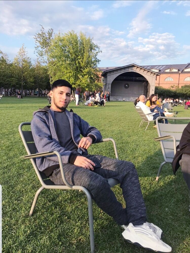 ���� 21568376 ����� �����, 23 ����, ���� ���������� � ������