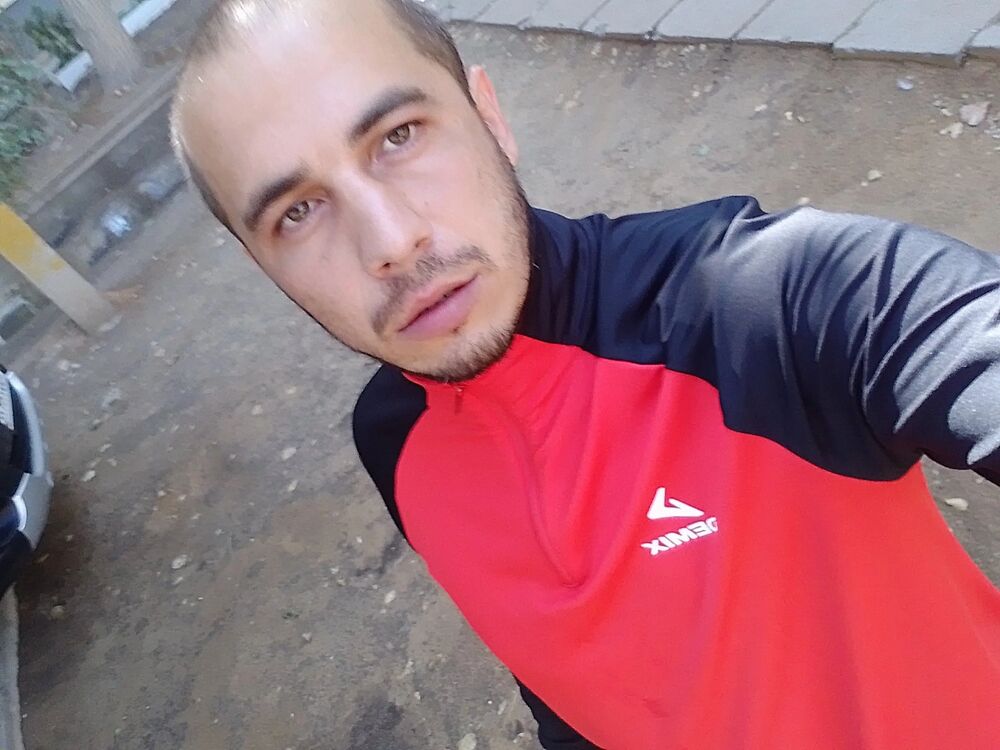  52701846  , 34 ,    Novy