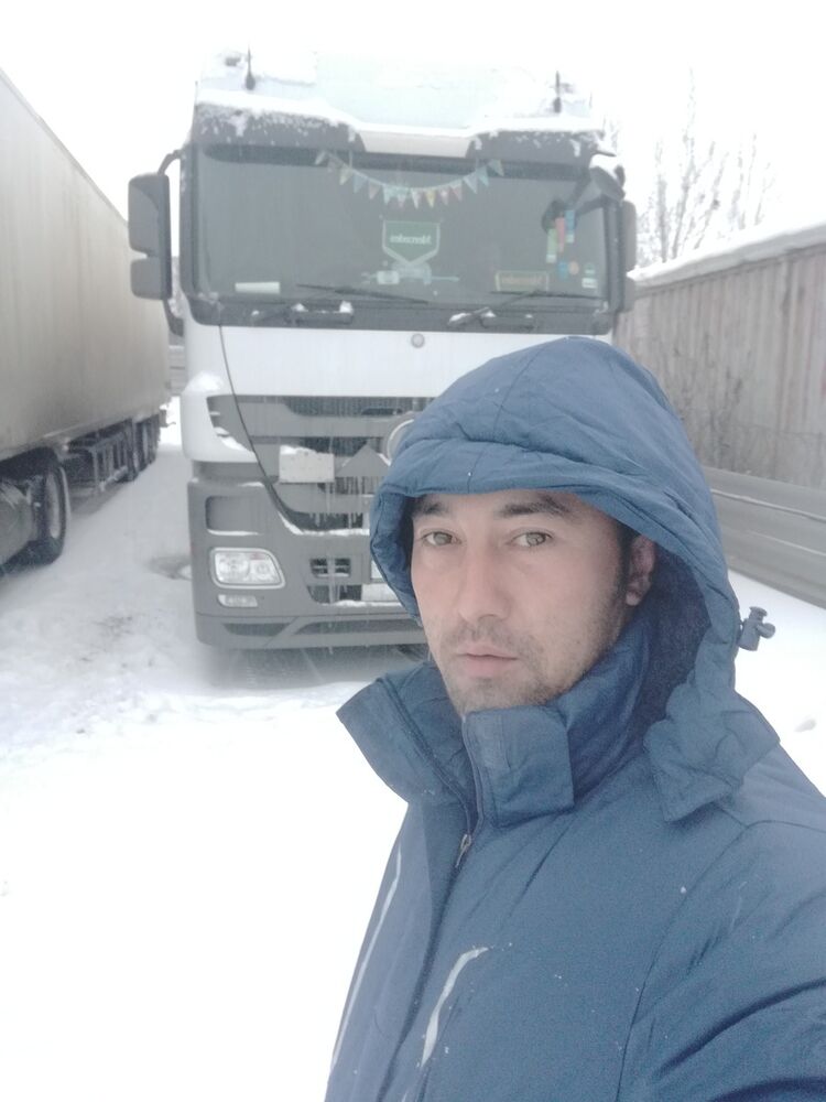  -,   BAXTIYOR, 38 ,   ,   , c 