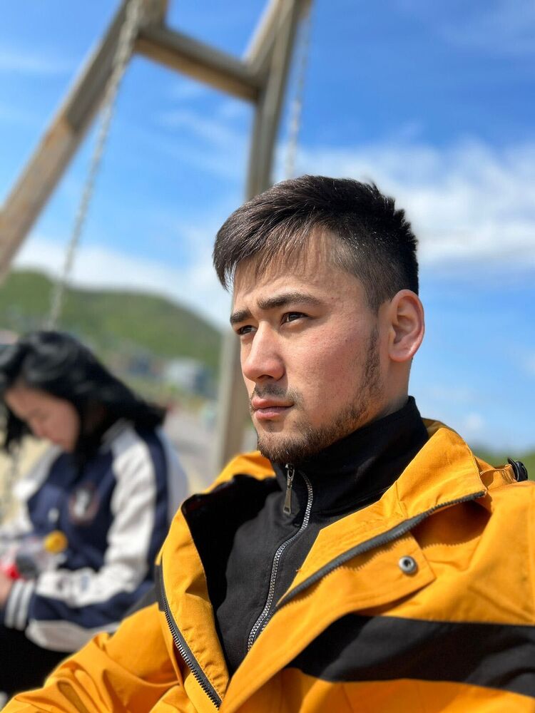  -,   , 25 ,   ,   