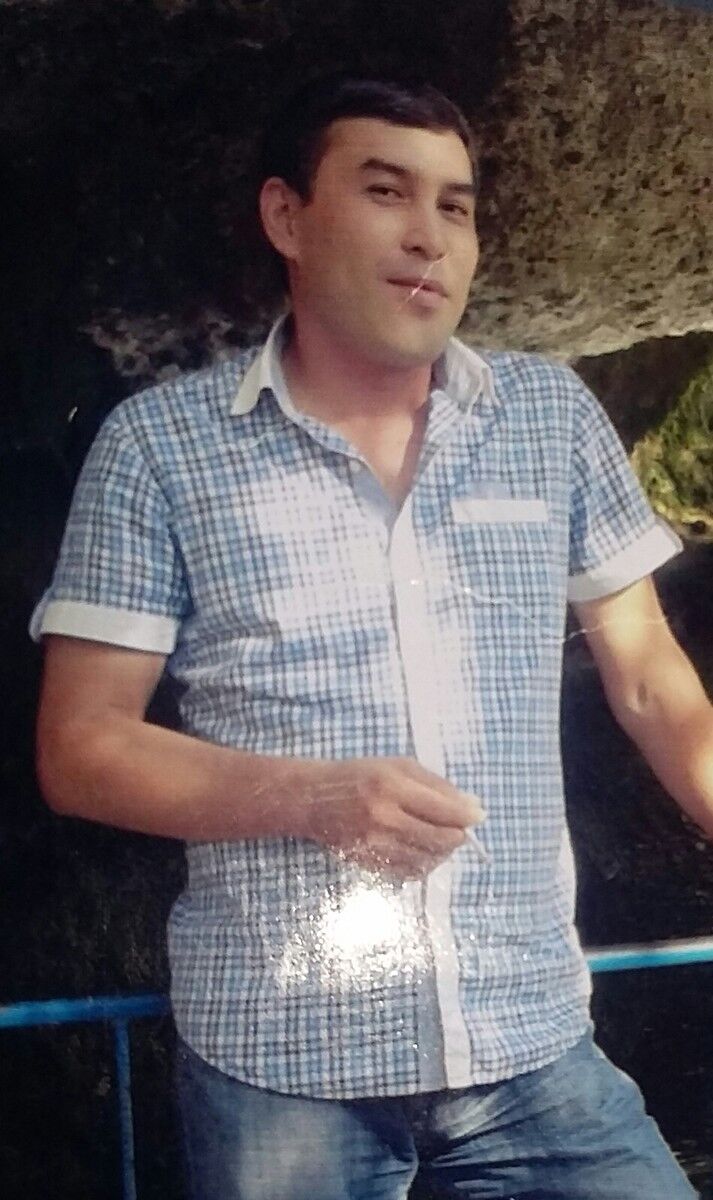  ,   Mansur, 43 ,  