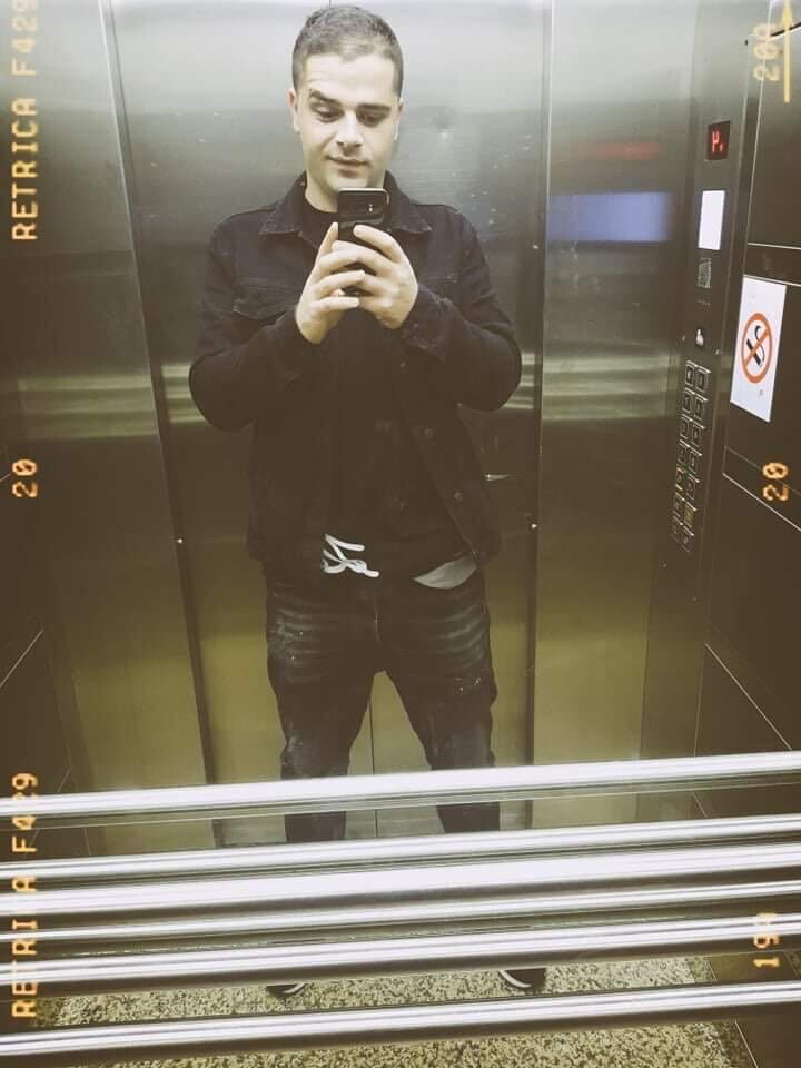  ,   Irakli, 32 ,   ,   
