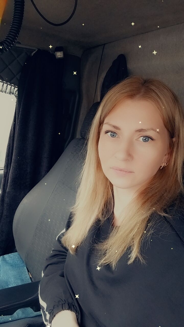  ,   Olya, 35 ,  