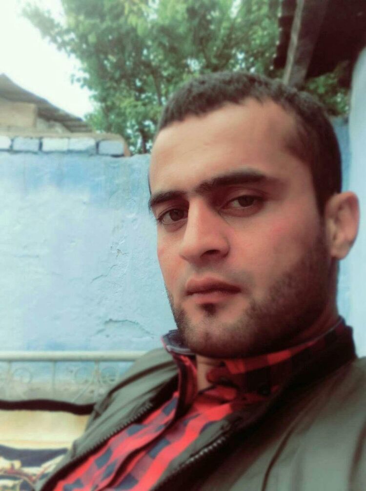 ,   Bahrom, 32 ,   ,   , c , 
