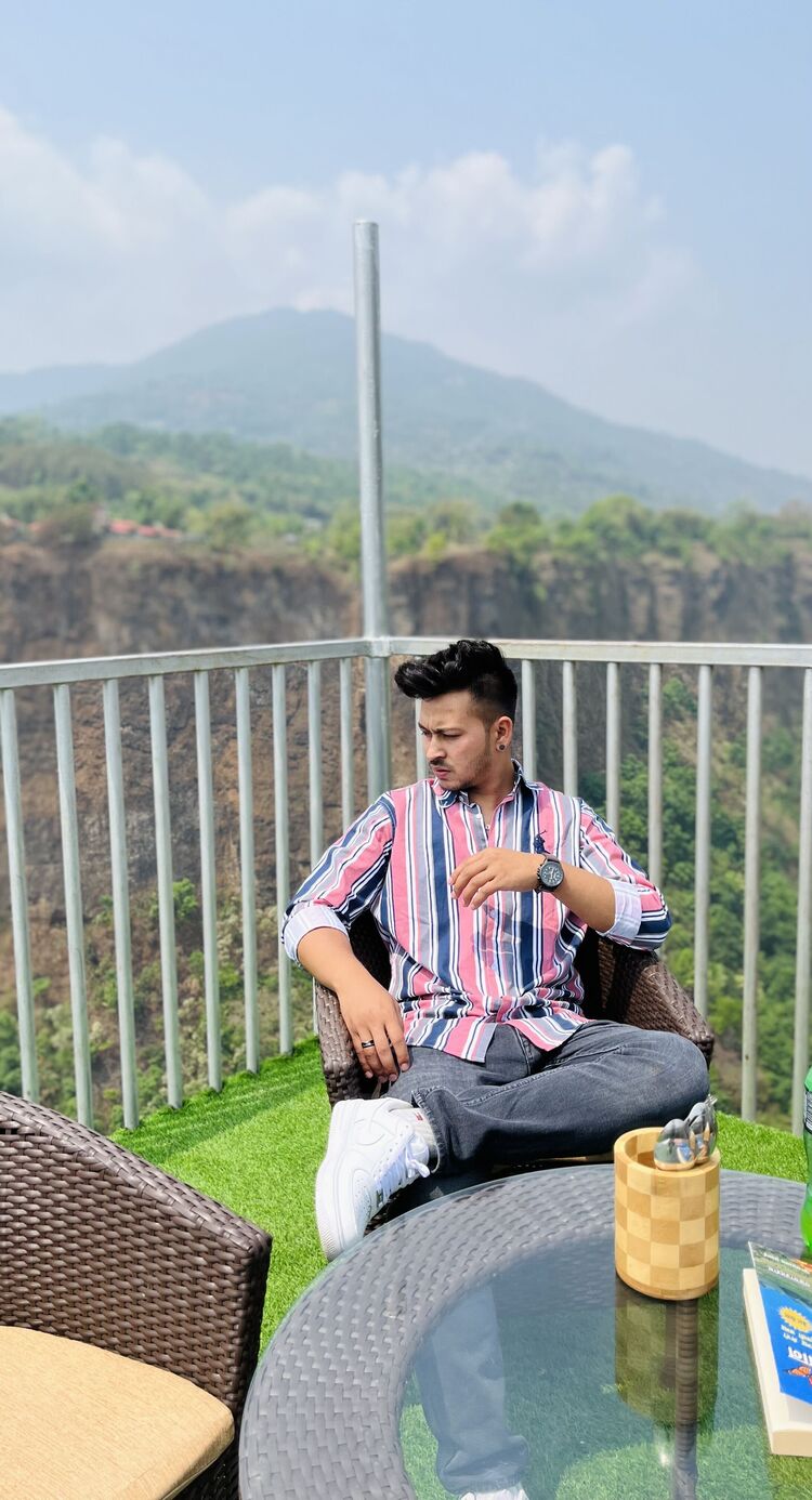  47594056  Rahul, 27 ,    