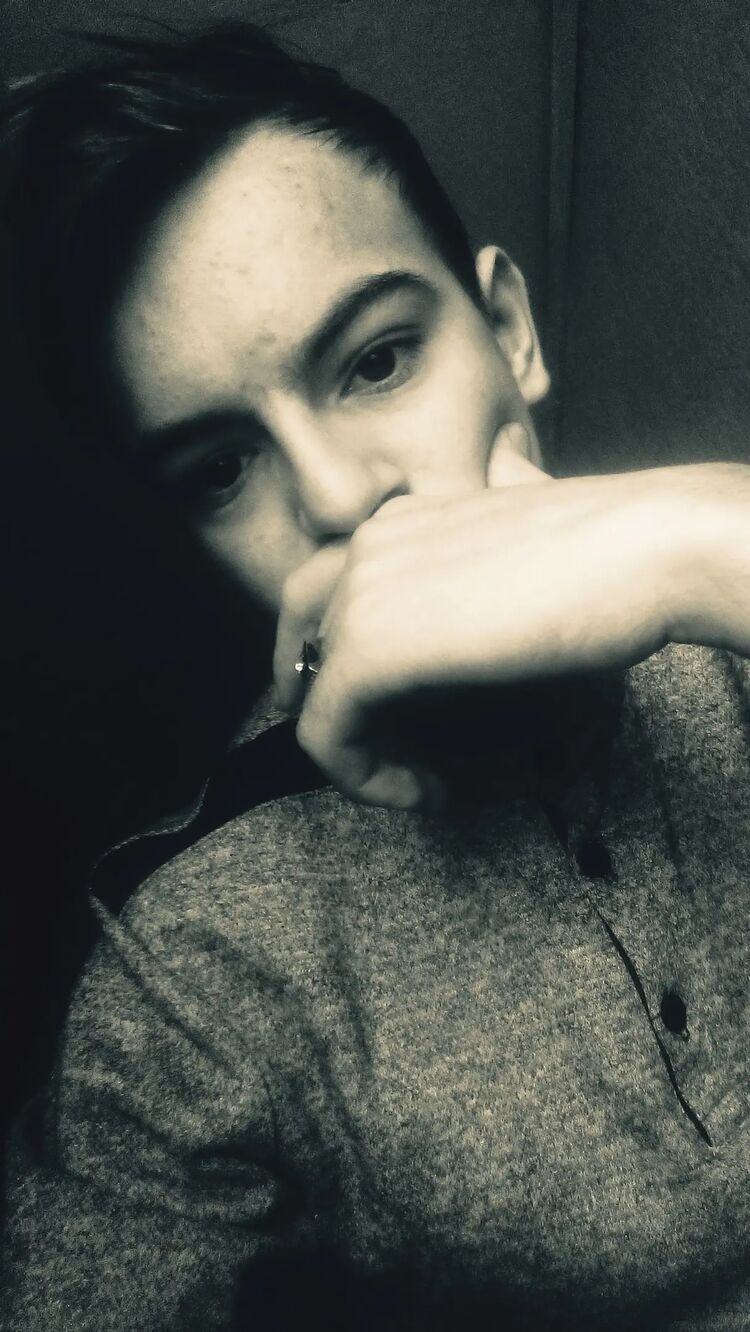  32467856  Sasha, 22 ,    