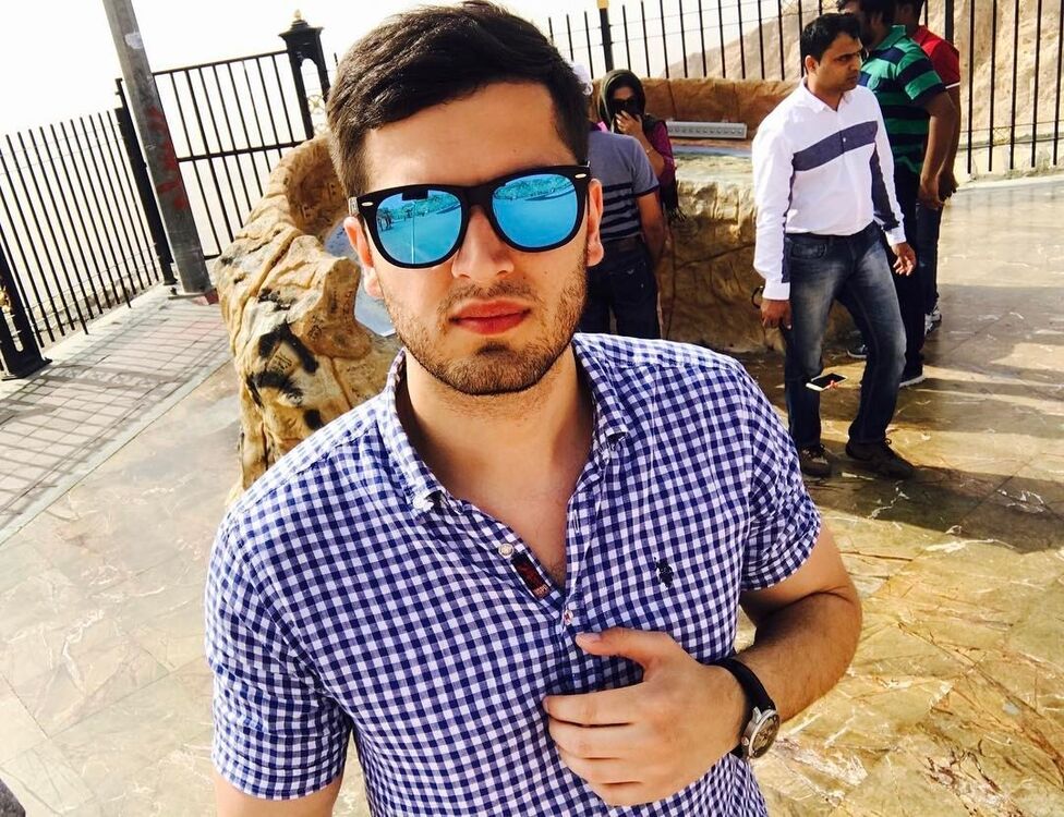  ,   Djamal, 33 ,  