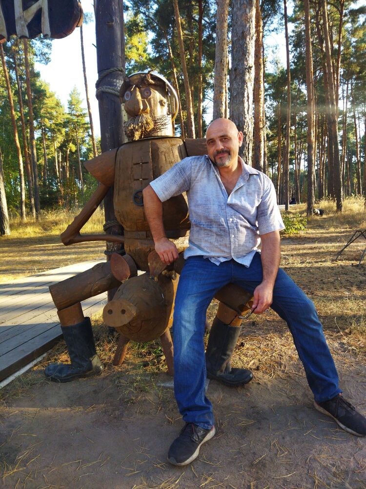  44666166  Aleksandr, 48 ,    