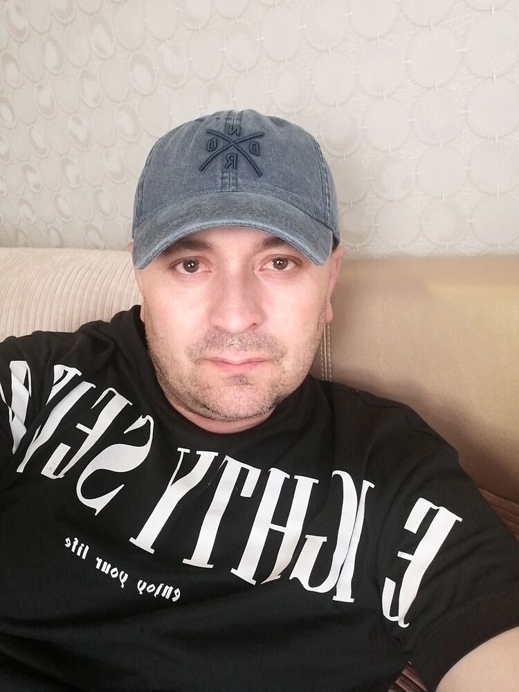  -,   Rustam, 44 ,   ,   , c 