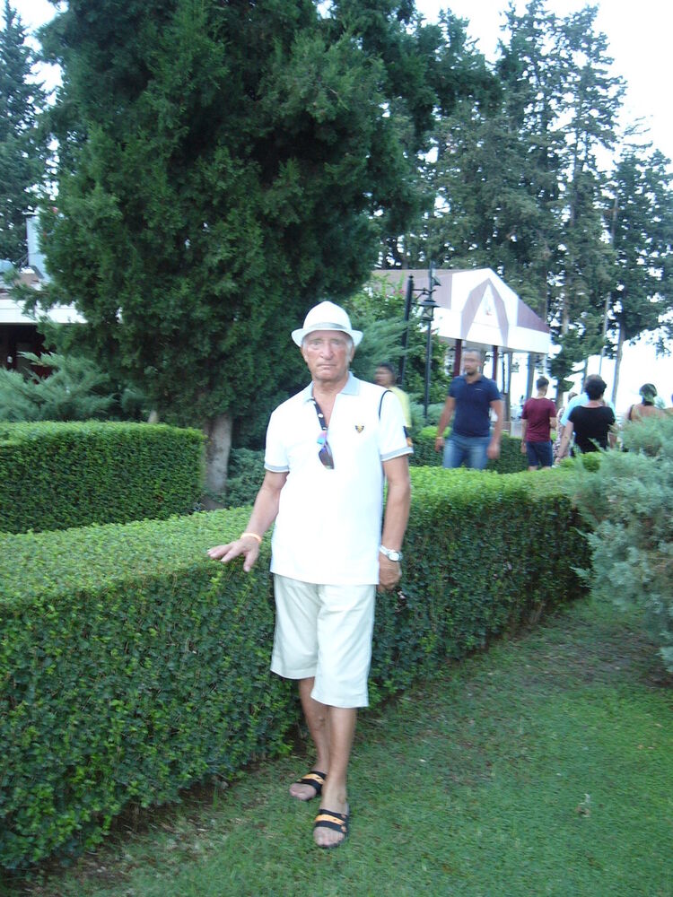  ,   Mihail, 68 ,   ,   , c 