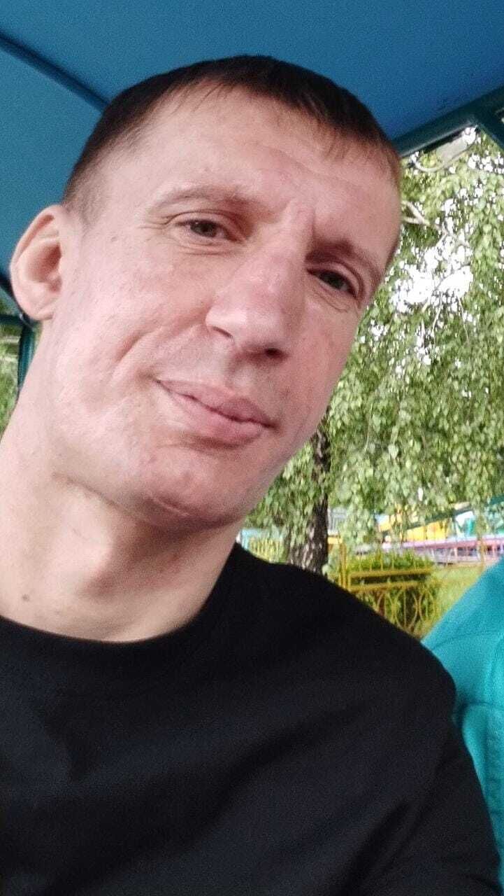  48181856  , 40 ,     