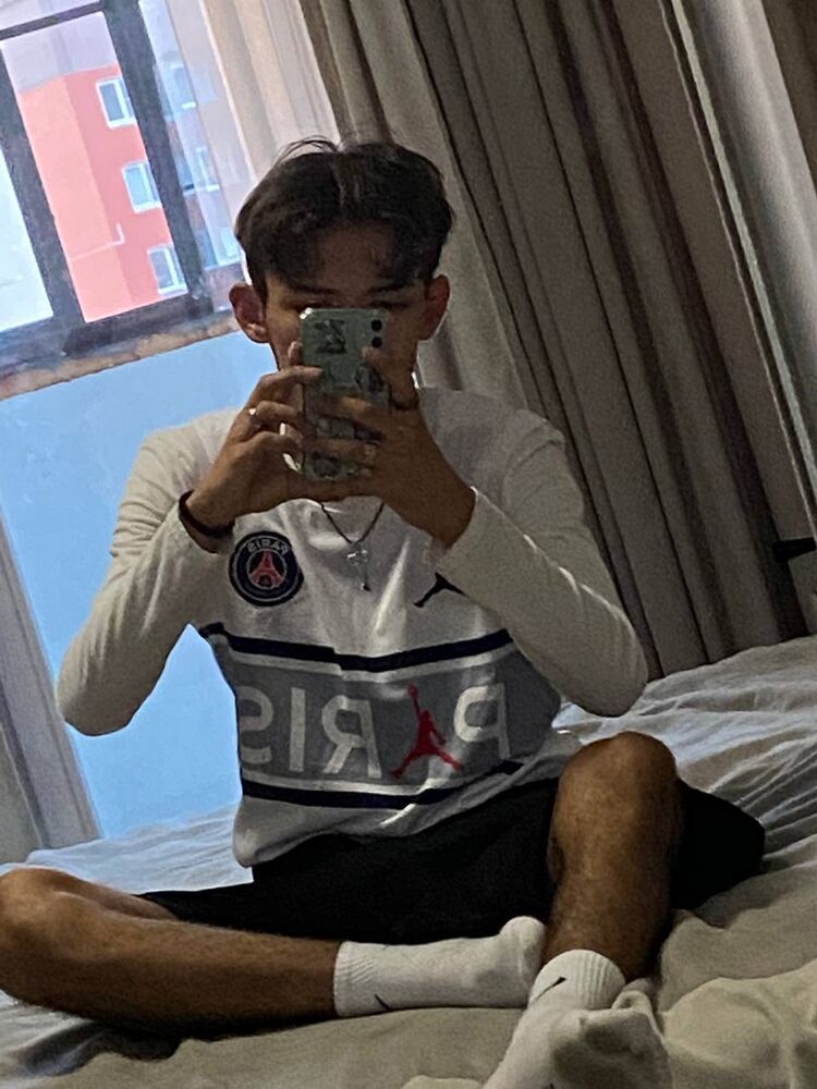  29826996  , 25 ,    