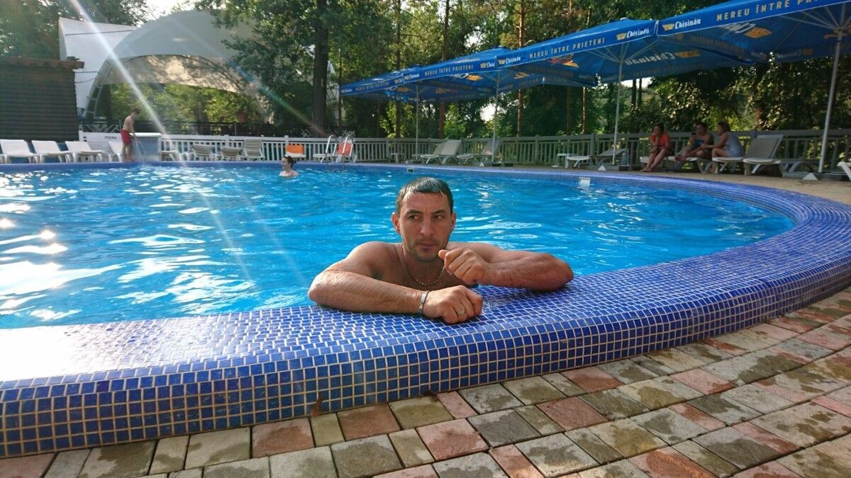 ,   Oanta, 37 ,   ,   , c 
