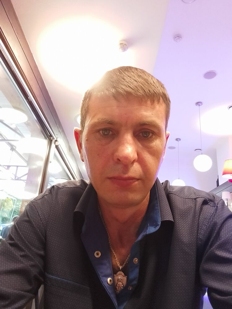  35275606  , 42 ,    