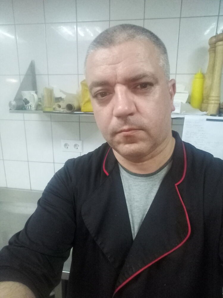  18050866  , 47 ,    