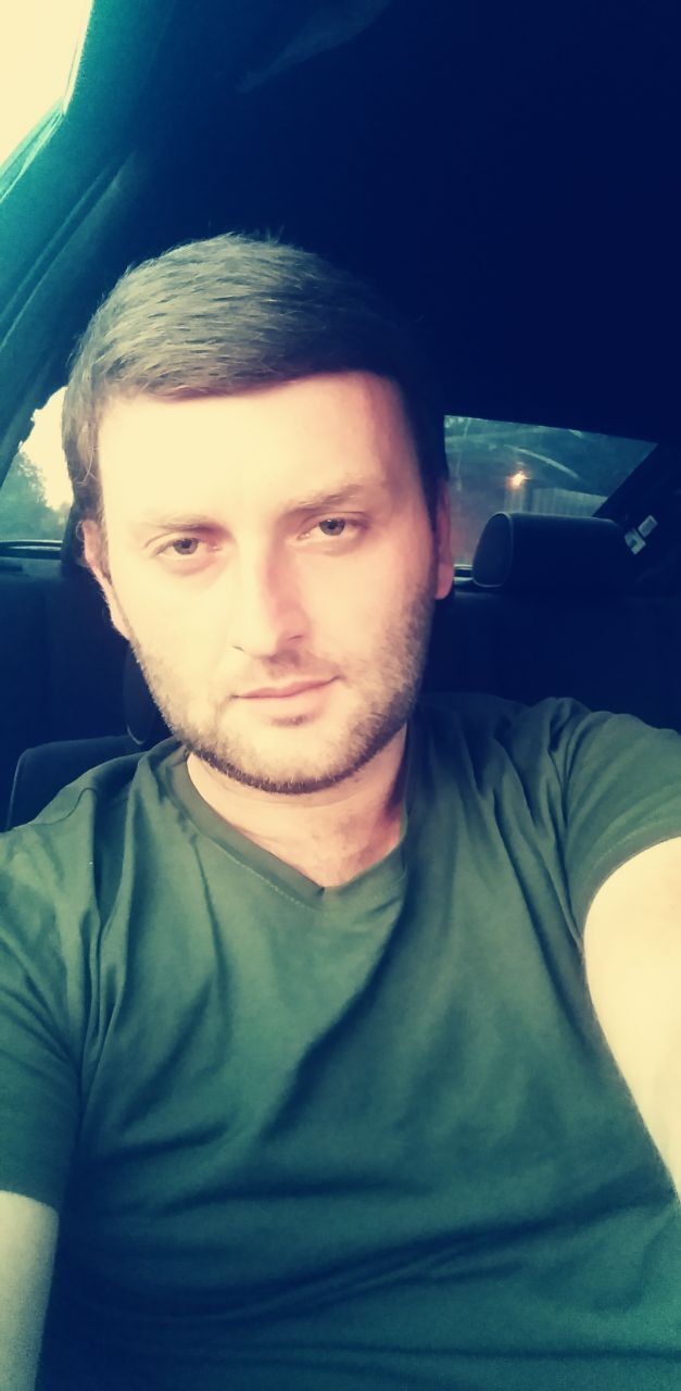  52922066  GIYA, 31 ,    