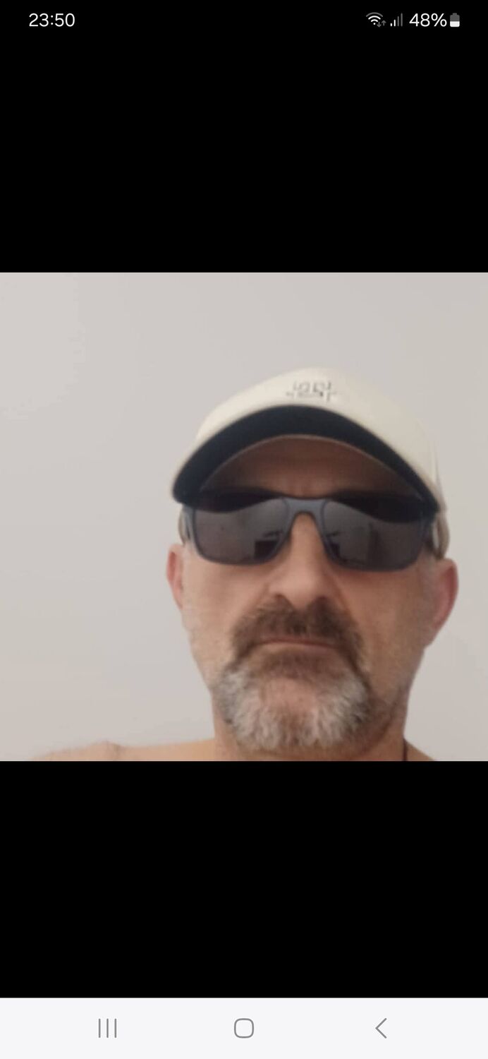  Kell,   Badri, 53 ,   ,   