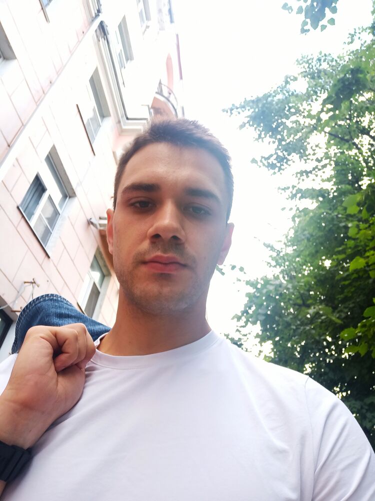  ,   Pavel, 25 ,   ,   