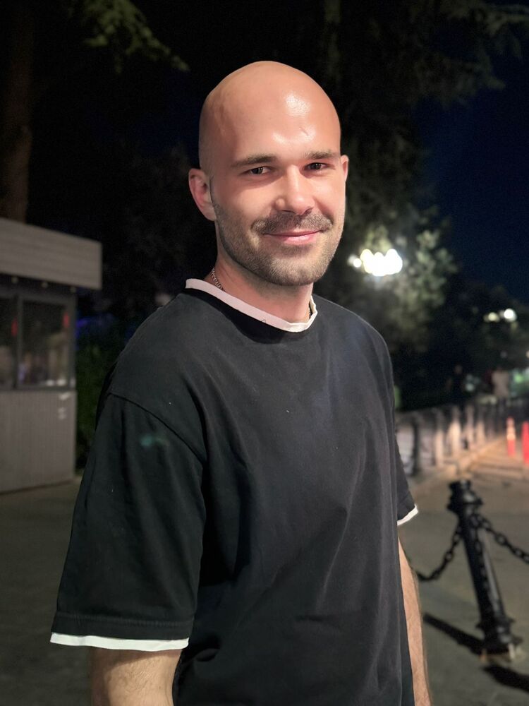  52979126  Maxgrmv, 27 ,    