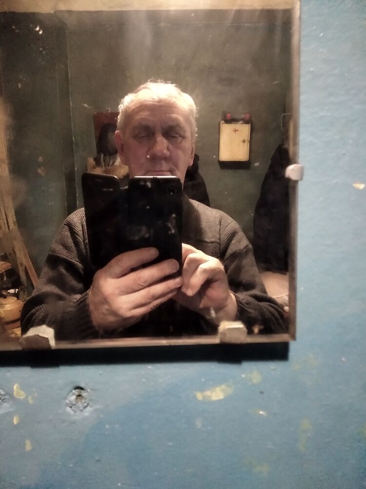  25653736  , 68 ,    