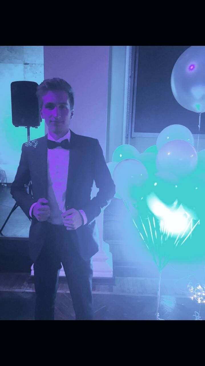  22607086  Alexei, 24 ,    