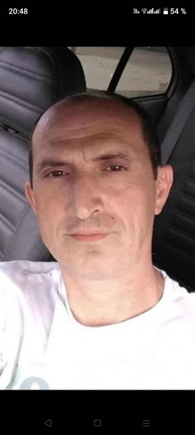 41440296  , 42 ,    