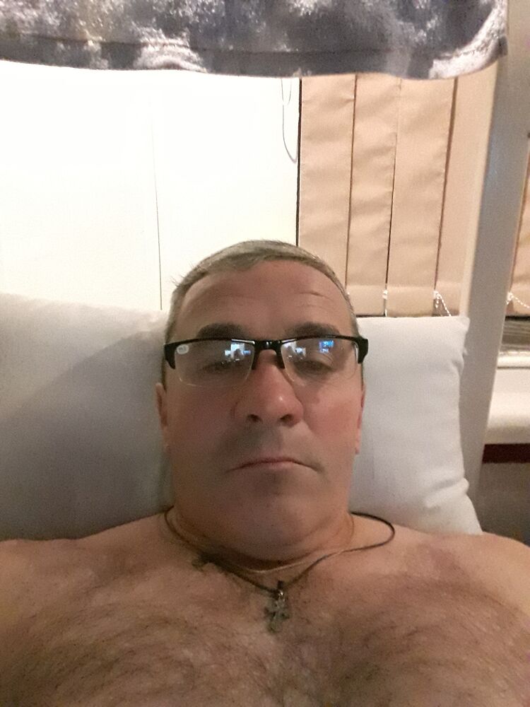  46625596  , 49 ,    