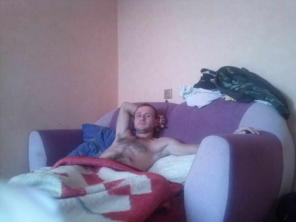  9928376  , 33 ,    --