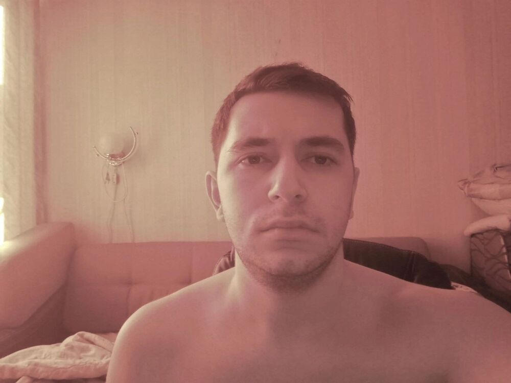 45275476  Zakhar, 29 ,    