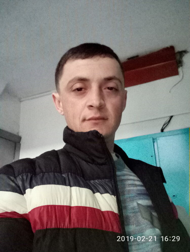  ,   Ivan, 32 ,   ,   , c 