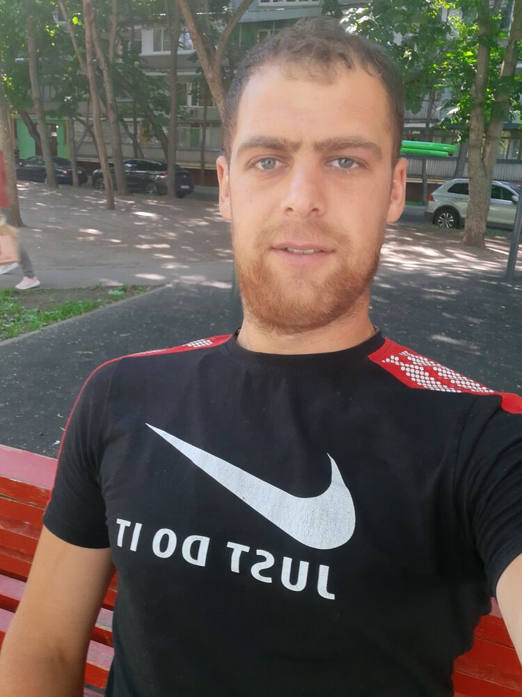  ,   Serj, 28 ,   ,   