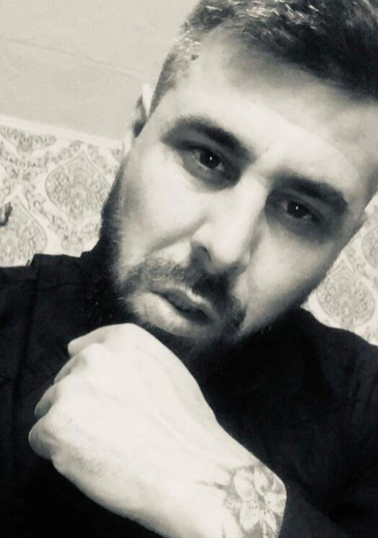  47212936  Denis, 34 ,    Praha