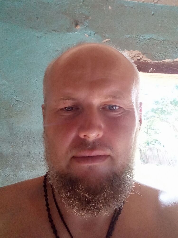  36682536  , 44 ,    