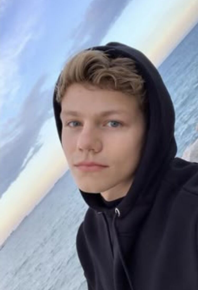 ���� 55736016 ����� ����, 18 ���, ���� ���������� � �����