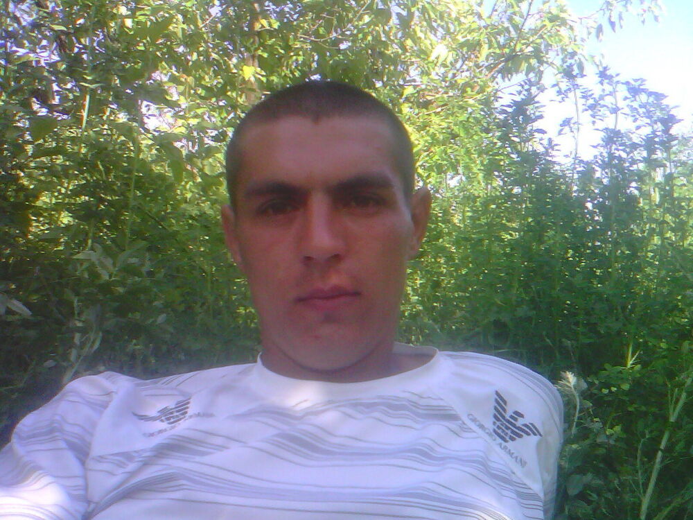  ,   Mihai, 38 ,  