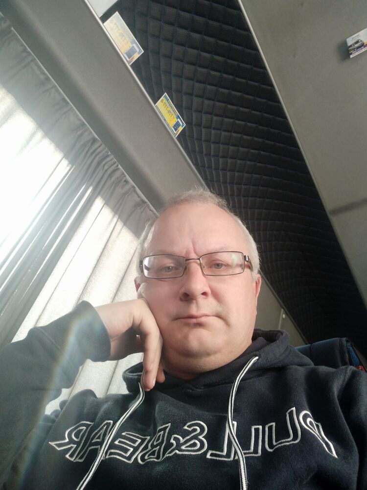  26628686  , 49 ,    