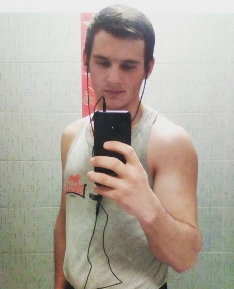  32608386  Dima, 25 ,    