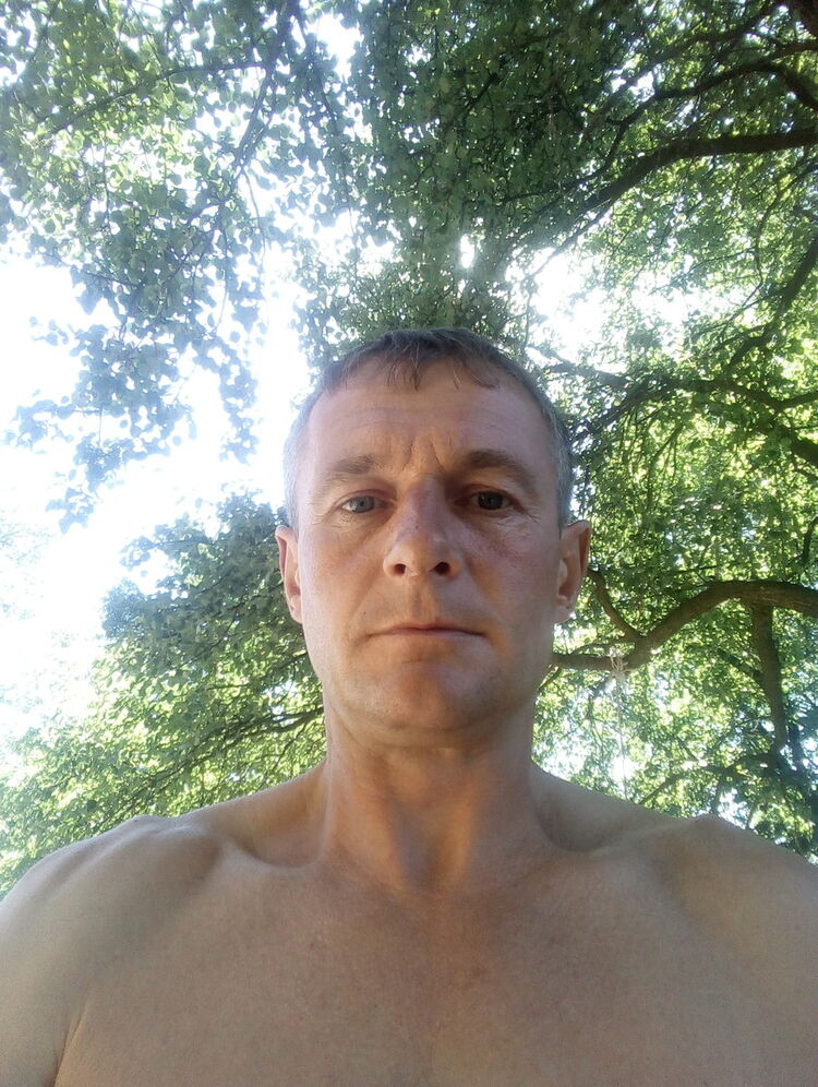  ,   Vitaliy, 47 ,  