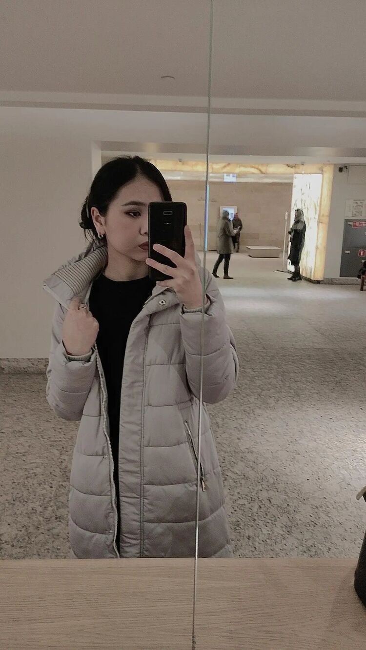  27868906  , 22 ,    -