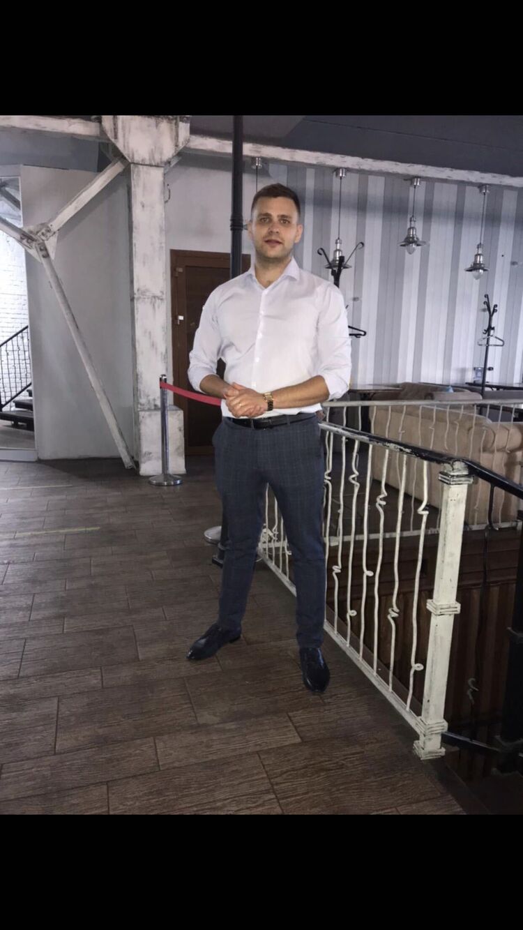  46633356  , 30 ,     