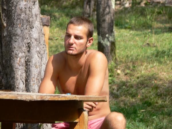  5177566  Nikandro25, 38 ,    