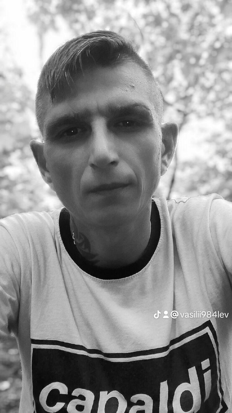  42512556  , 41 ,    