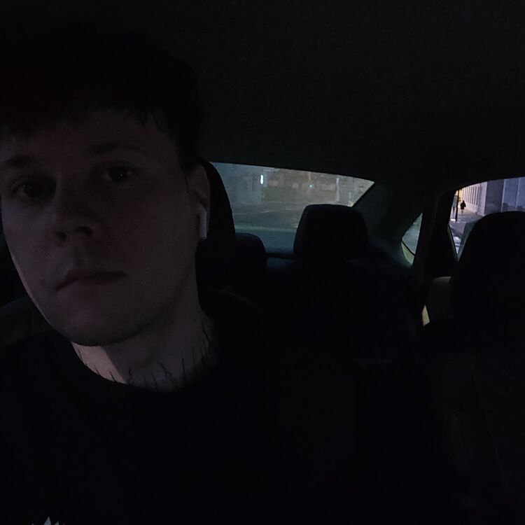  53866746  Vladimir, 31 ,    