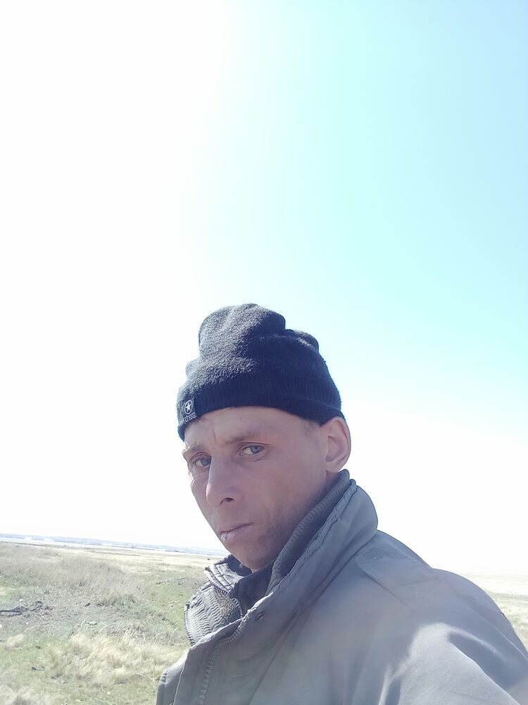  22813346  , 38 ,    