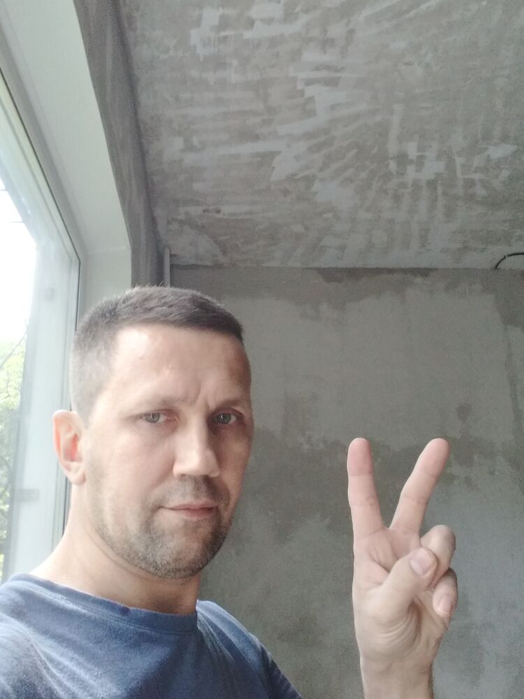  44703196  , 46 ,    